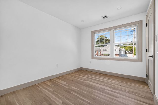 15 Homer Rd, Arlington, MA 02476