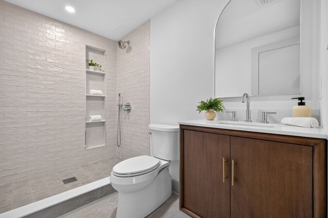 15 Homer Rd, Arlington, MA 02476