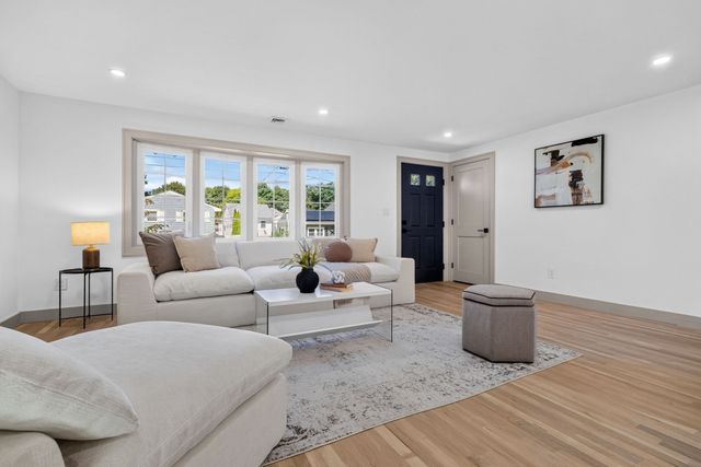 15 Homer Rd, Arlington, MA 02476