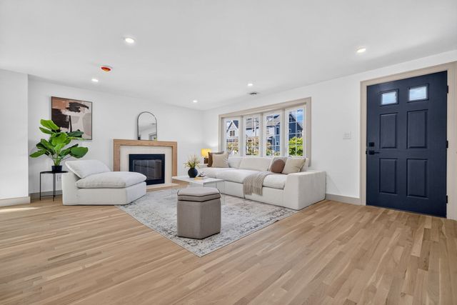 15 Homer Rd, Arlington, MA 02476
