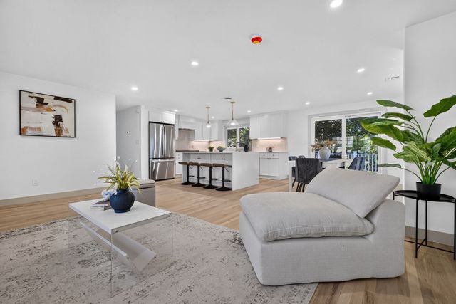 15 Homer Rd, Arlington, MA 02476