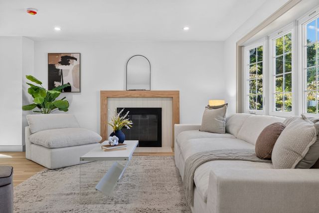 15 Homer Rd, Arlington, MA 02476