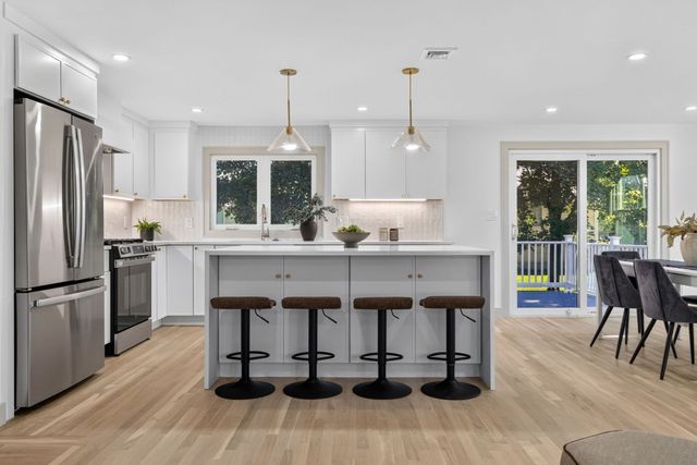 15 Homer Rd, Arlington, MA 02476