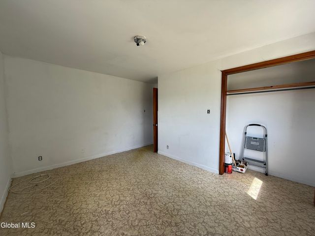 1948 State Highway 5s, Amsterdam, NY 12010