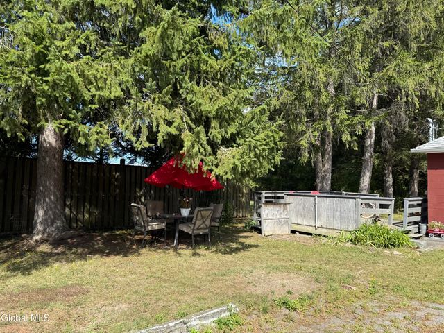 1948 State Highway 5s, Amsterdam, NY 12010