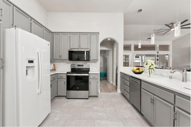 463 Facet Pl, Folsom, CA 95630