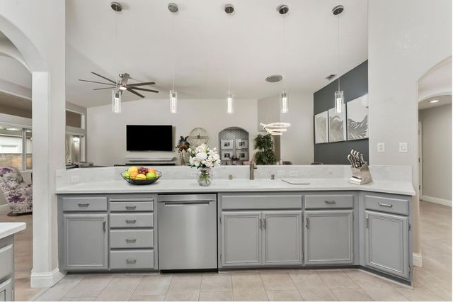 463 Facet Pl, Folsom, CA 95630