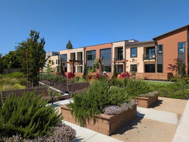11240 Cottonwood Place 038-08 Plan 3, Saratoga, CA 95070
