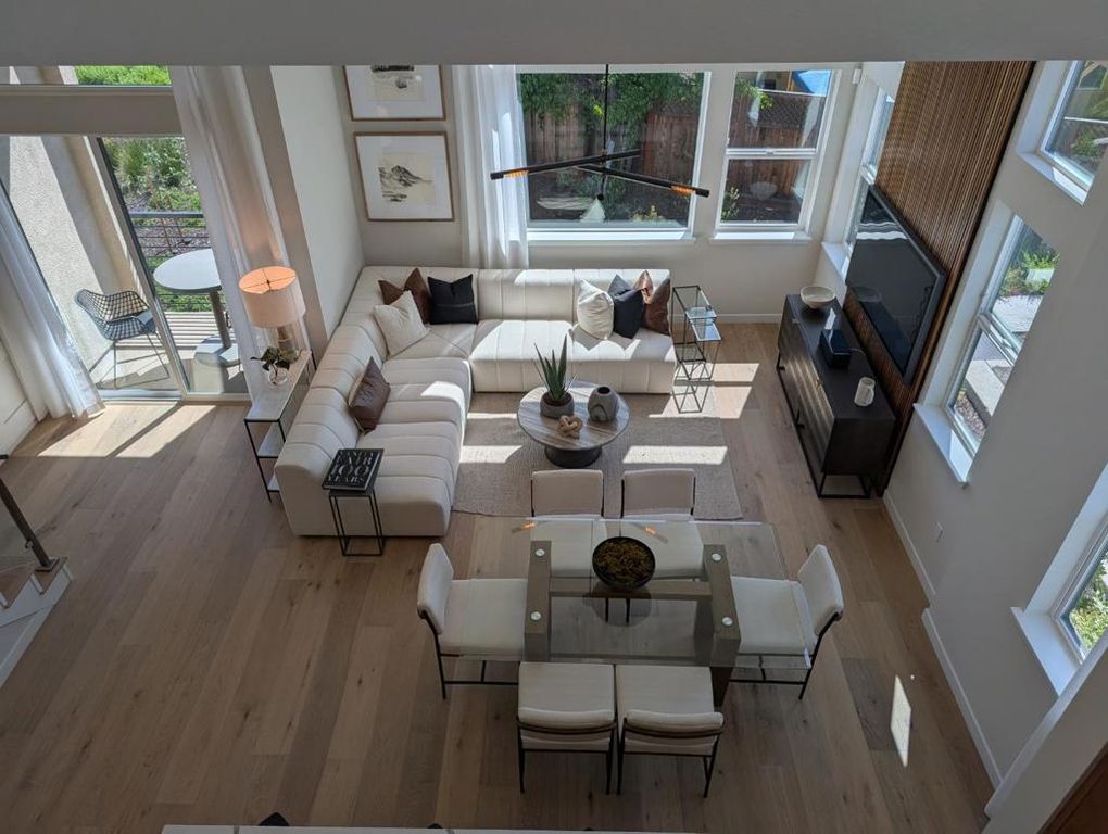 11240 Cottonwood Place 038-08 Plan 3, Saratoga, CA 95070