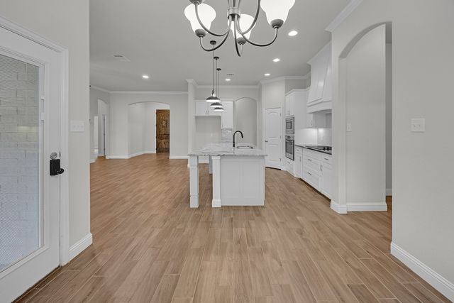 120 Lone Star Way, Godley, TX 76044