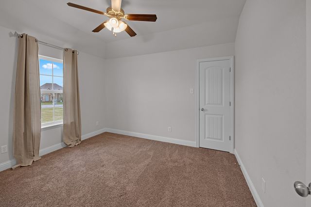 120 Lone Star Way, Godley, TX 76044