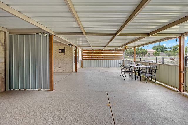 120 Lone Star Way, Godley, TX 76044