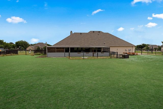 120 Lone Star Way, Godley, TX 76044