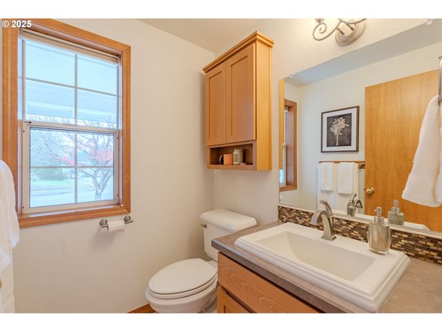 14100 Se 20TH St, Vancouver, WA 98683