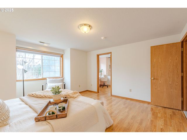 14100 Se 20TH St, Vancouver, WA 98683