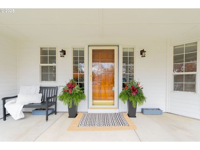 14100 Se 20TH St, Vancouver, WA 98683