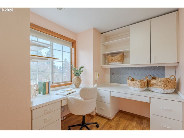 14100 Se 20TH St, Vancouver, WA 98683