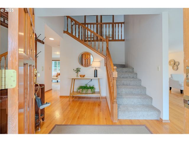 14100 Se 20TH St, Vancouver, WA 98683