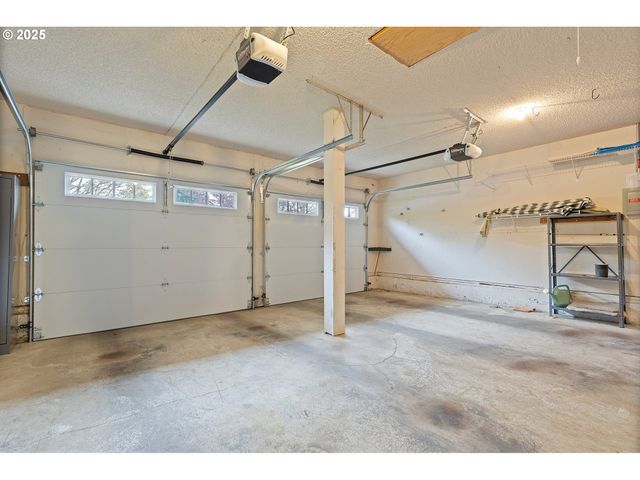 14100 Se 20TH St, Vancouver, WA 98683