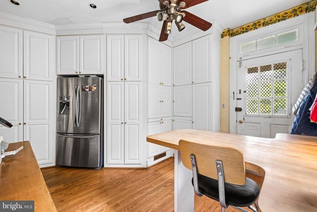 902 W NORTHERN PKWY, Baltimore, MD 21210