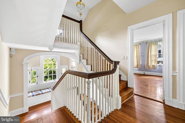 902 W NORTHERN PKWY, Baltimore, MD 21210