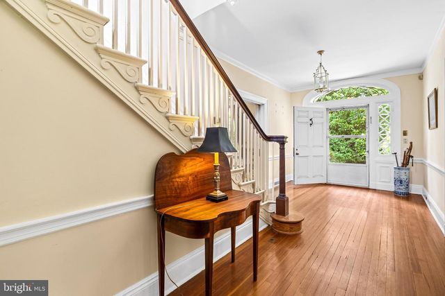 902 W NORTHERN PKWY, Baltimore, MD 21210