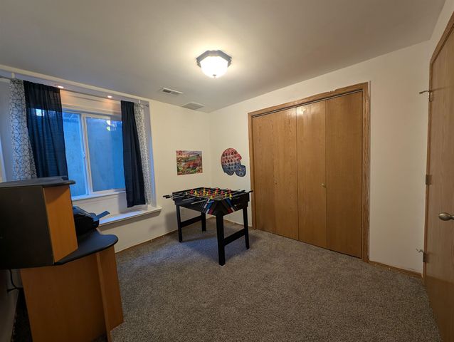 1729 S Herrington St, Wichita, KS 67207