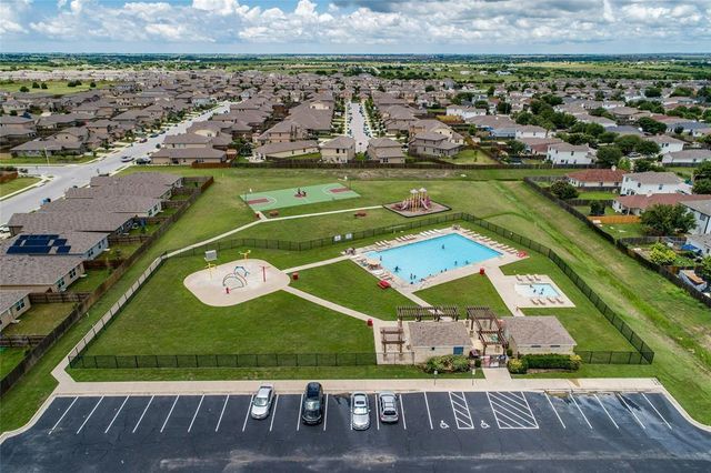 12112 Timber Arch LN, Manor, TX 78653