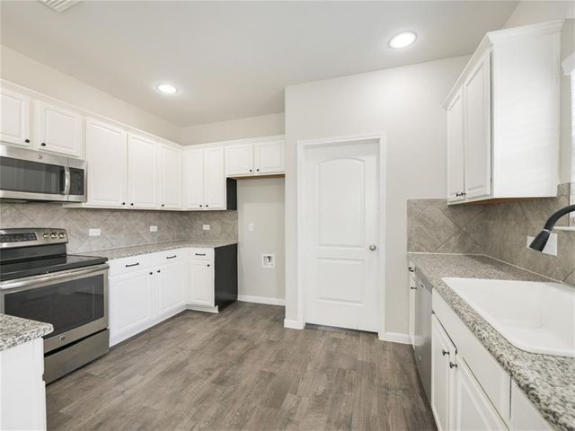 12112 Timber Arch LN, Manor, TX 78653