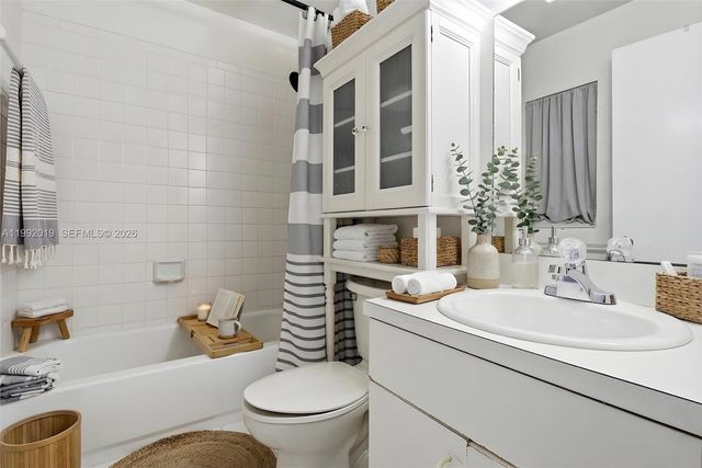 218 Frow Ave, Coral Gables, FL 33133