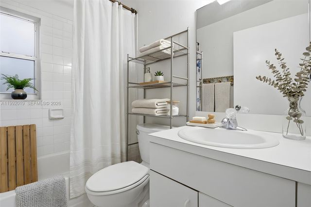 218 Frow Ave, Coral Gables, FL 33133