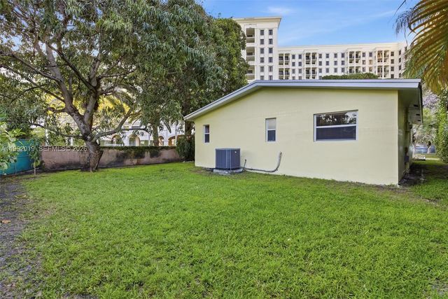 218 Frow Ave, Coral Gables, FL 33133