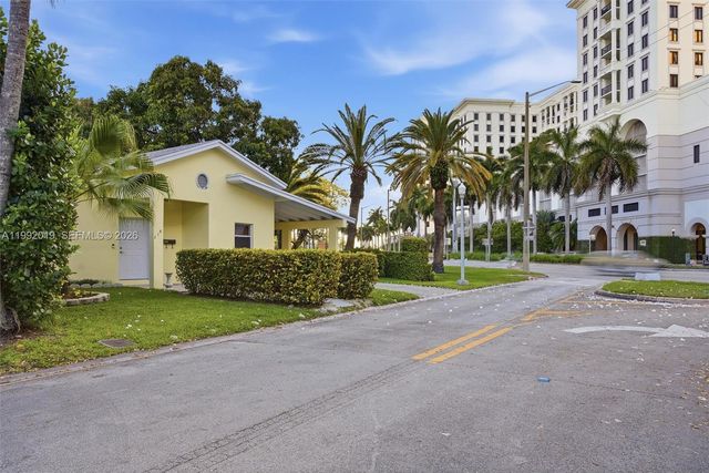 218 Frow Ave, Coral Gables, FL 33133