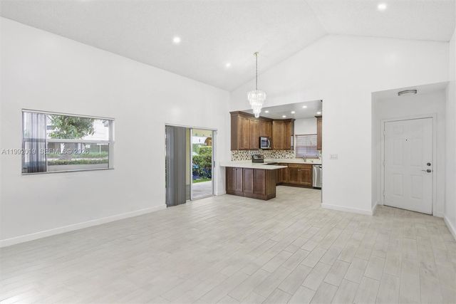 218 Frow Ave, Coral Gables, FL 33133