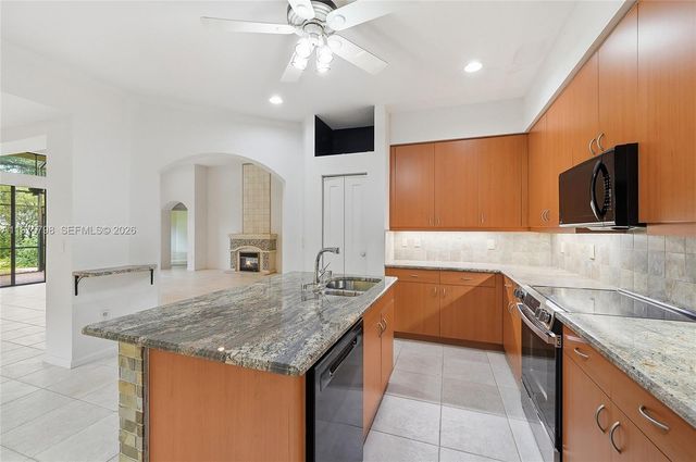 7771 Via Grande, Boynton Beach, FL 33437