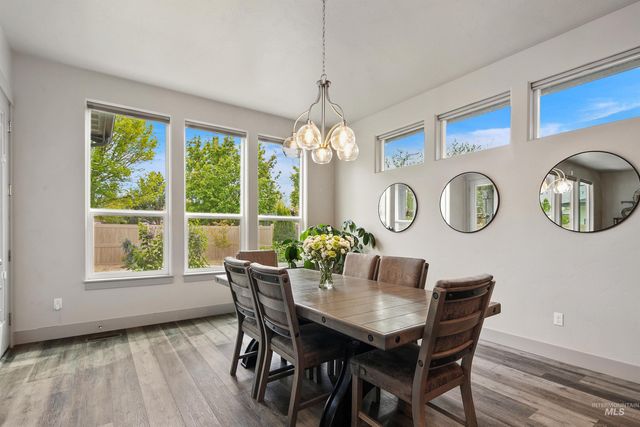 2883 E Mores Trail Dr., Meridian, ID 83642