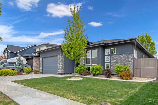 2883 E Mores Trail Dr., Meridian, ID 83642