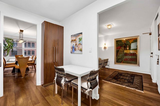 850 N DeWitt Place 7K, Chicago, IL 60611