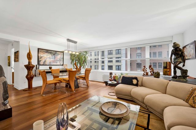 850 N DeWitt Place 7K, Chicago, IL 60611