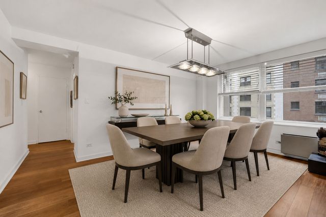 850 N DeWitt Place 7K, Chicago, IL 60611