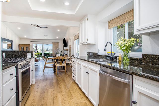 1550 Trawler St, Discovery Bay, CA 94505