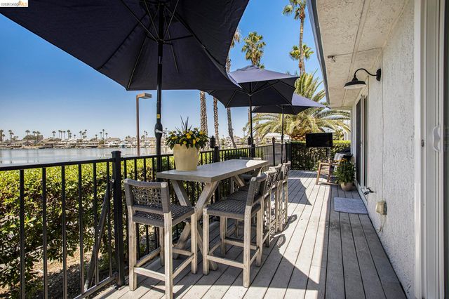1550 Trawler St, Discovery Bay, CA 94505