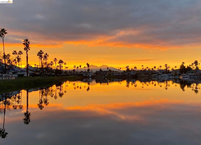 1550 Trawler St, Discovery Bay, CA 94505