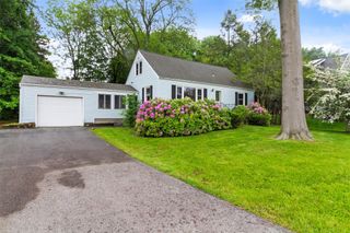 21 Patricia Avenue, Fishkill, NY 12524