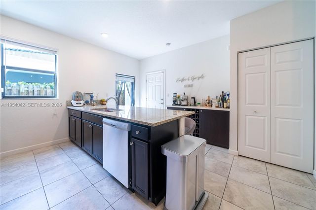 1540 SW 28th St, Fort Lauderdale, FL 33315