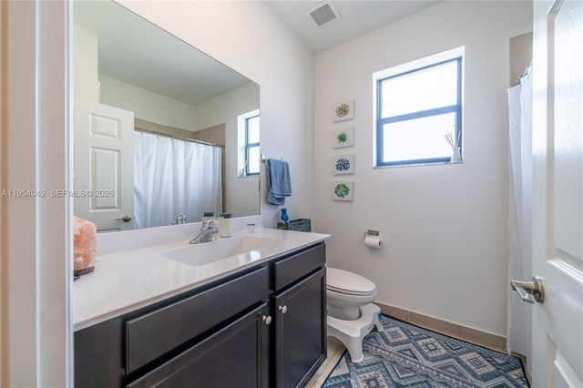 1540 SW 28th St, Fort Lauderdale, FL 33315