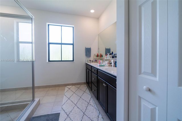 1540 SW 28th St, Fort Lauderdale, FL 33315