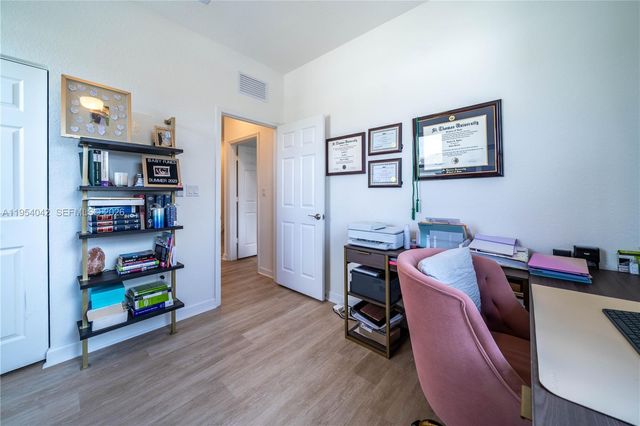 1540 SW 28th St, Fort Lauderdale, FL 33315