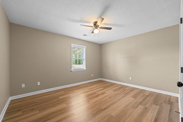 9132 KERRVILLE-ROSEMARK RD, Millington, TN 38053