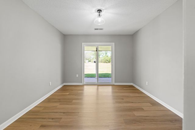 9132 KERRVILLE-ROSEMARK RD, Millington, TN 38053